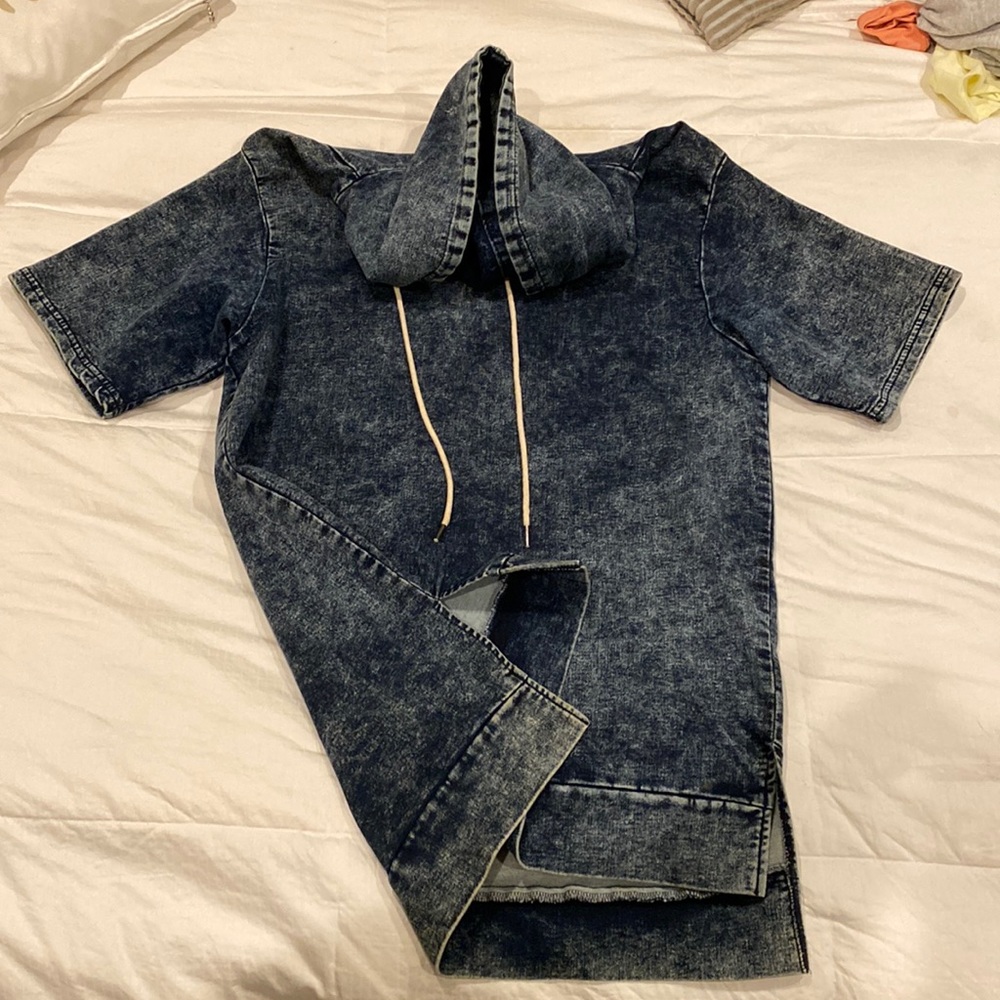 Elwood Long Line Tee Hoodie